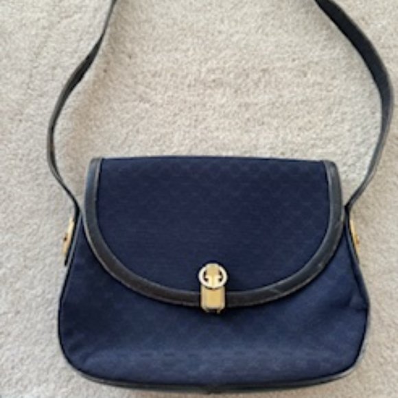 Original pre-loved Gucci navy blue purse - Picture 1 of 10